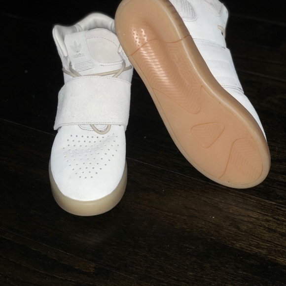 | Adidas original's | Velcro strap | Snake print | - Picture 3 of 6